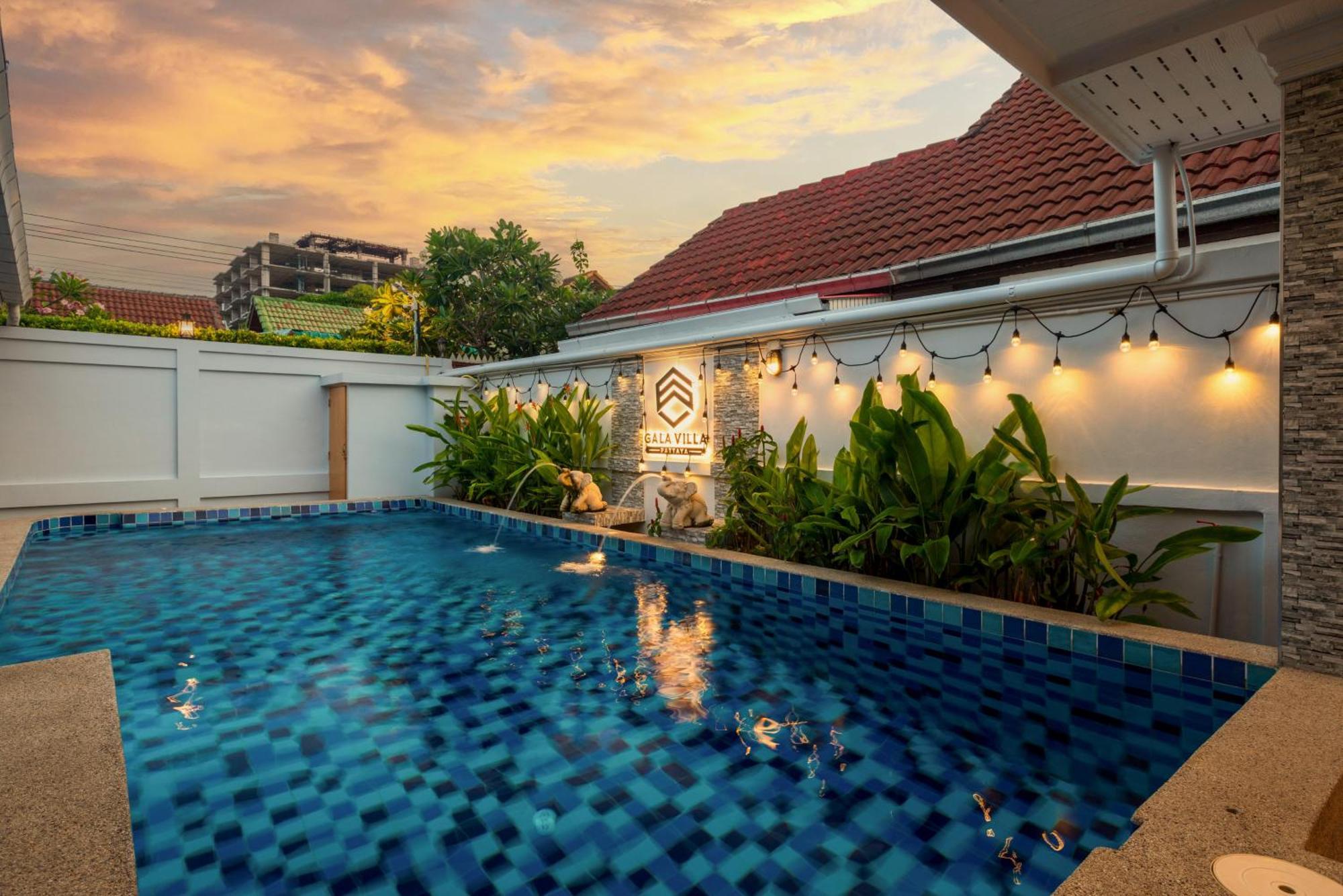 Gala Holiday Villa Pattaya Exterior foto