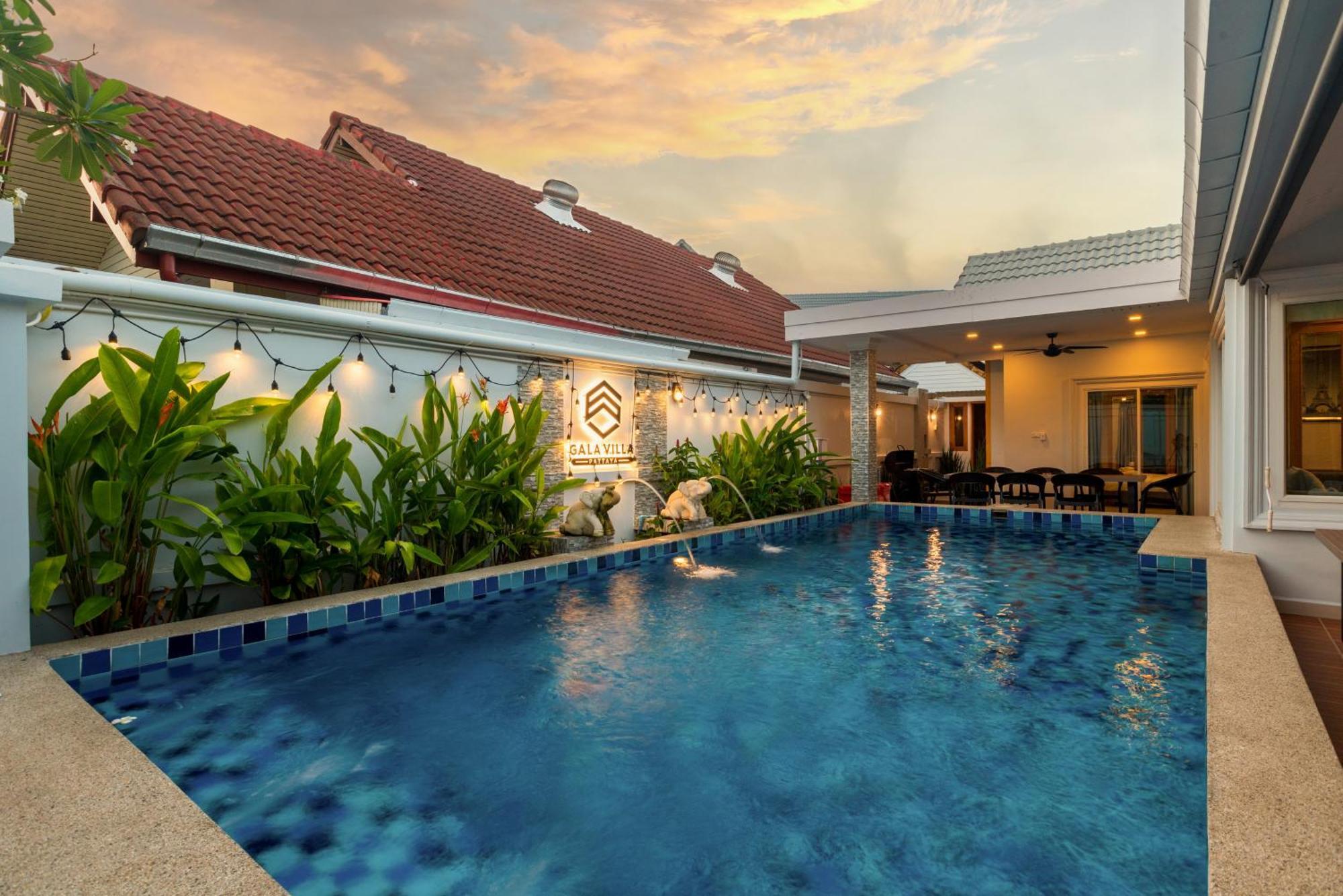 Gala Holiday Villa Pattaya Exterior foto