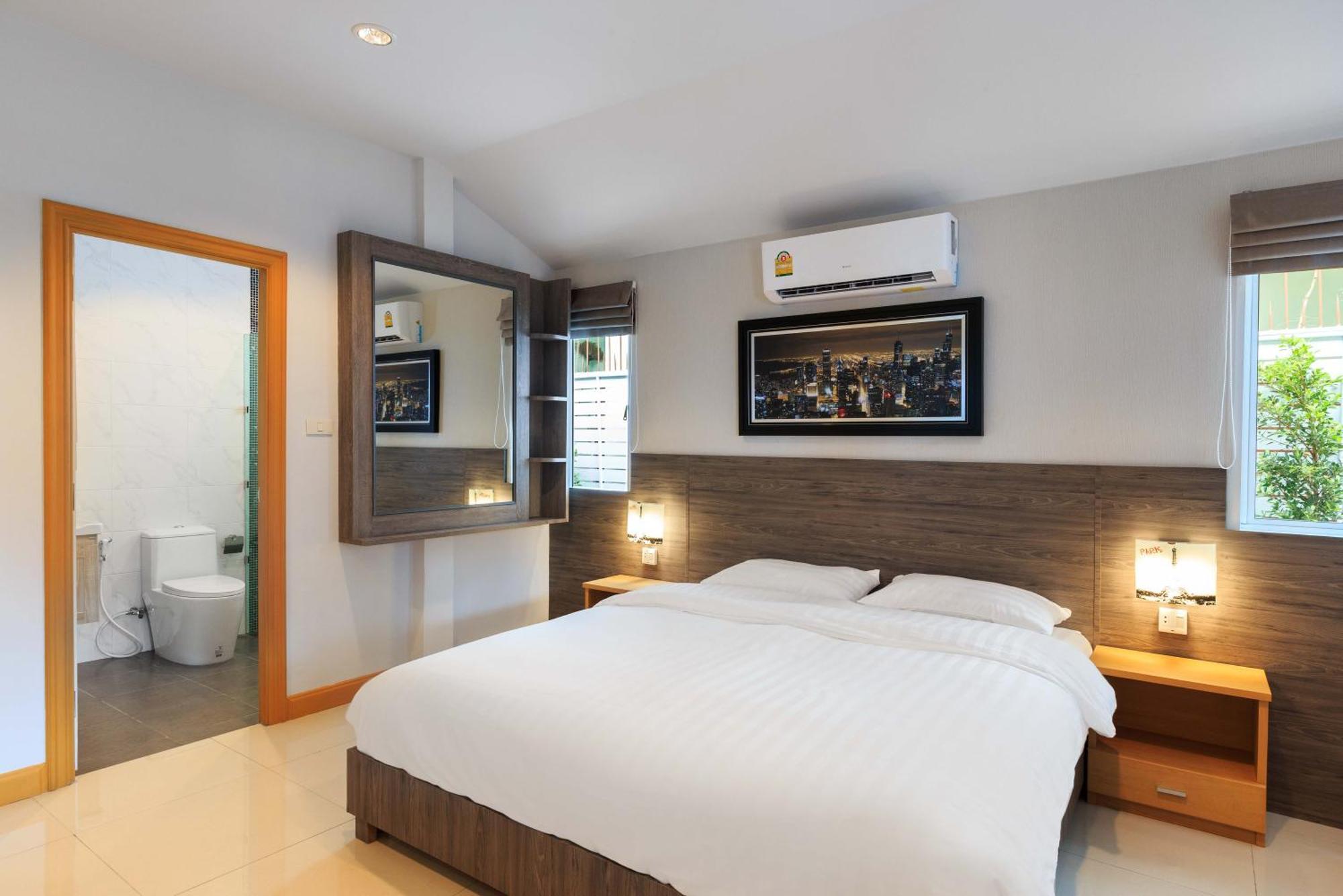 Gala Holiday Villa Pattaya Exterior foto