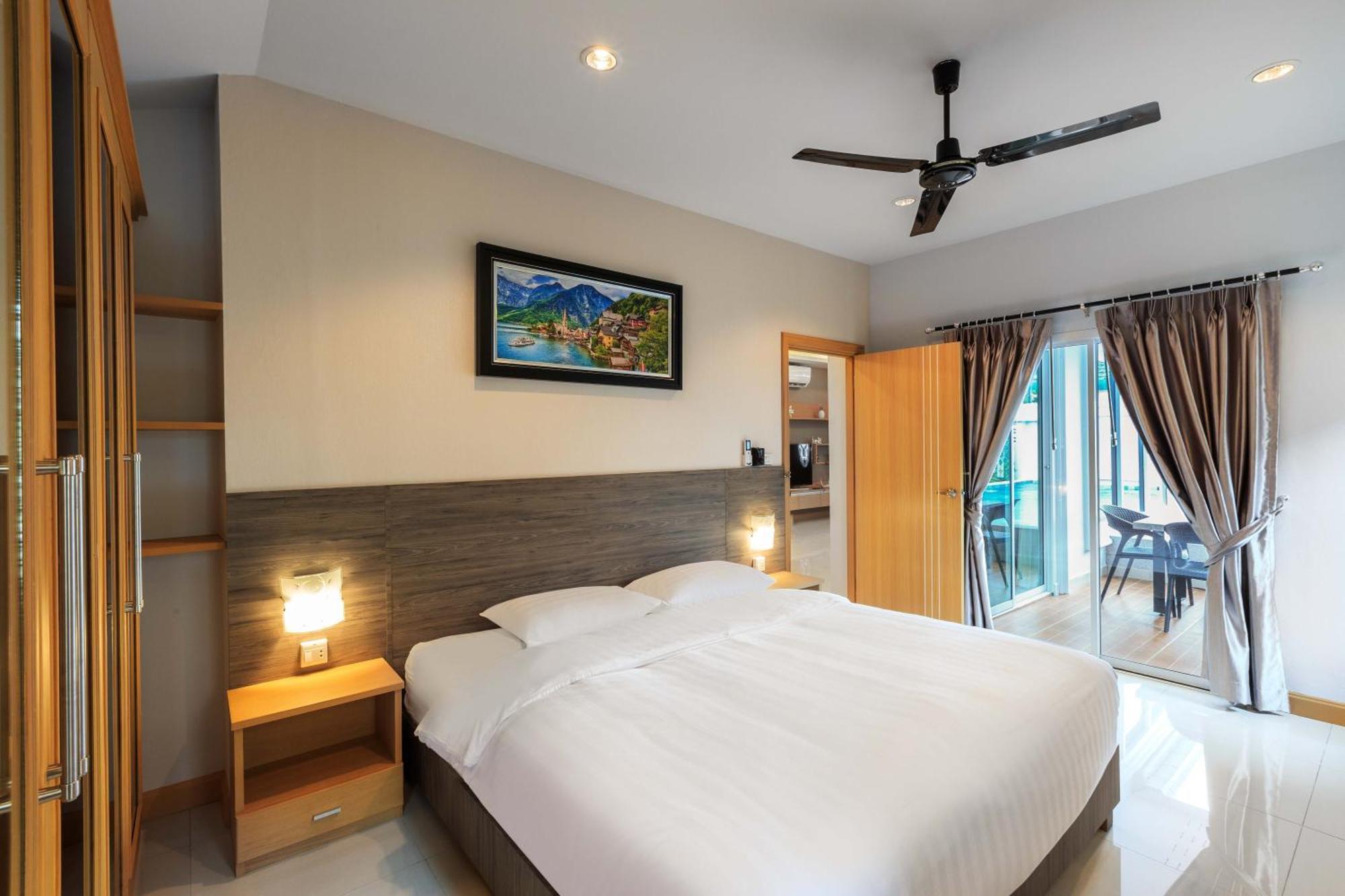 Gala Holiday Villa Pattaya Exterior foto